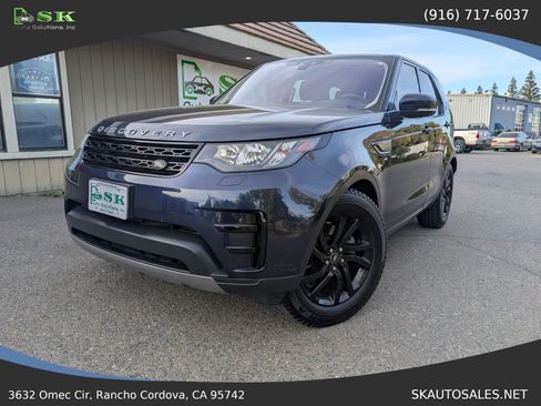 Used 2017 Land Rover Discovery SE AWD/4WD image 3