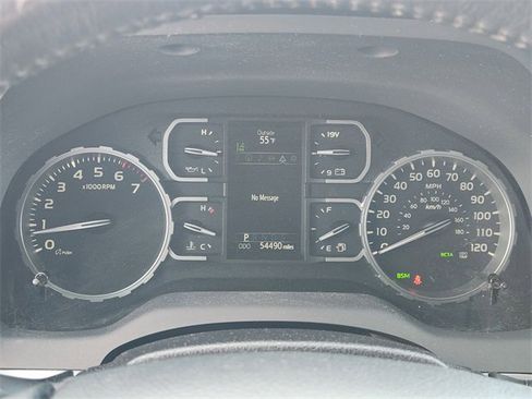 Used 2021 Toyota Tundra Platinum image 11