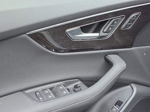 New 2026 Audi Q8 Premium Plus AWD/4WD image 40