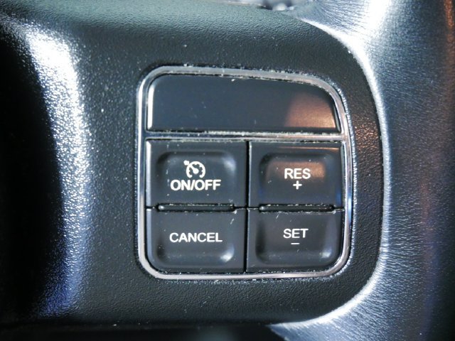 Used 2017 Jeep Wrangler Unlimited Sahara AWD/4WD image 23