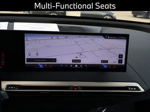 Used 2024 BMW iX xDrive50 w/ Premium Package AWD/4WD image 24