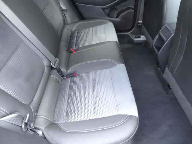 Used 2025 Chevrolet Trax LT FWD image 5