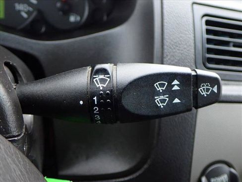 Used 2006 Ford Focus SES image 20