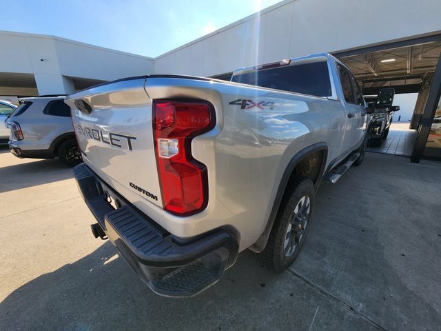 Used 2021 Chevrolet Silverado 2500 Custom w/ Custom Value Package AWD/4WD image 4
