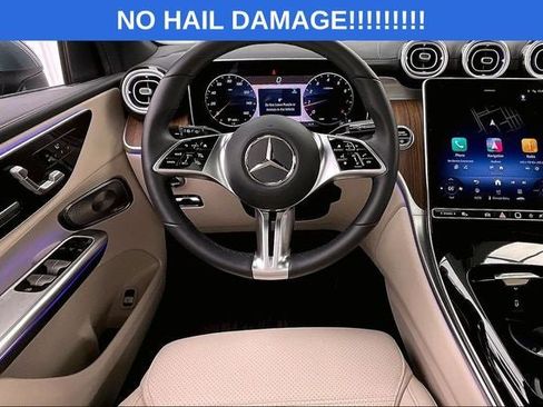 Used 2025 Mercedes-Benz GLC 300 4MATIC image 5