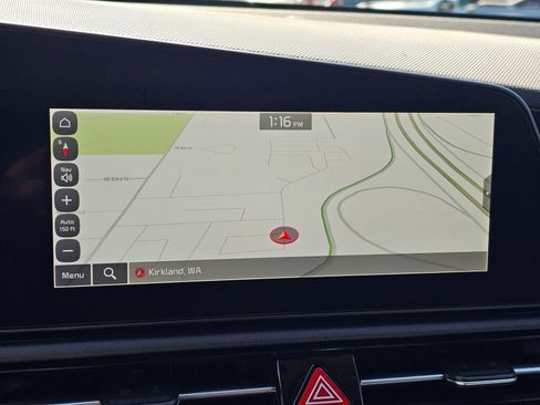 Certified 2024 Kia Niro Wind FWD image 14
