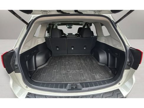 Used 2019 Subaru Forester Premium image 32