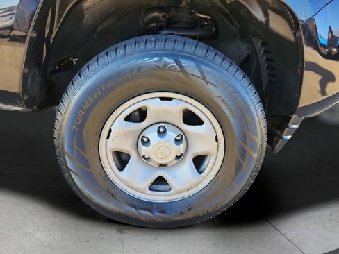 Used 2020 Toyota Tacoma SR w/ SR Convenience Package image 28