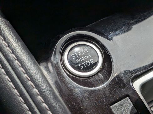 Used 2020 Nissan Kicks SR w/ SR Premium Package image 23