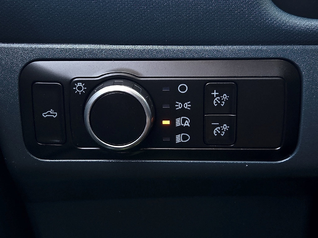Used 2024 Ford Maverick XLT FWD image 16