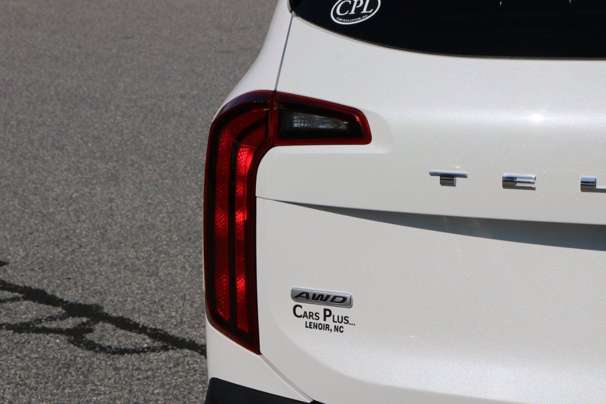 Used 2022 Kia Telluride SX w/ Nightfall Edition Package AWD/4WD image 6