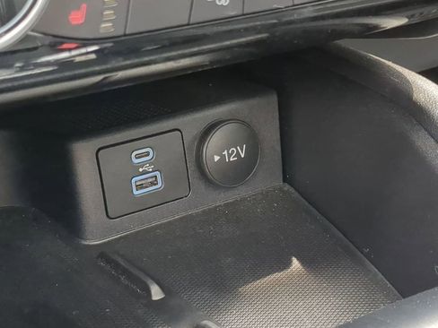 Used 2022 Ford Escape SEL w/ Technology Package image 22