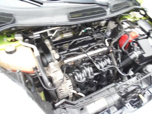 Used 2011 Ford Fiesta SE w/ 201A Rapid Spec Order Code image 22