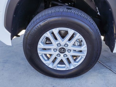 Used 2024 Toyota Tundra SR5 w/ SR5 Convenience Package image 12