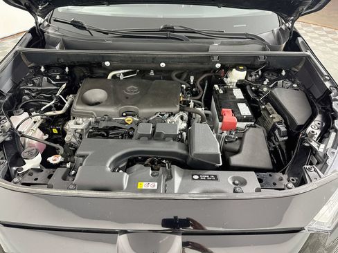 Certified 2025 Toyota RAV4 LE FWD image 29