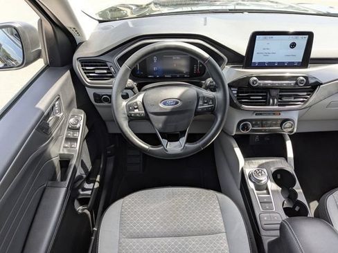 Used 2024 Ford Escape Active FWD image 17