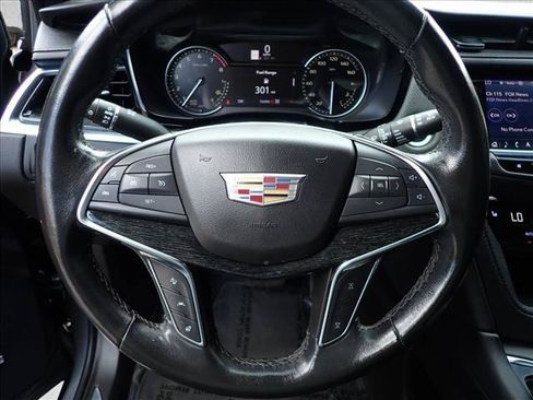 Used 2023 Cadillac XT5 Premium Luxury AWD/4WD image 15