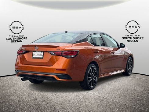 Certified 2025 Nissan Sentra SR w/ SR Premium Package image 6