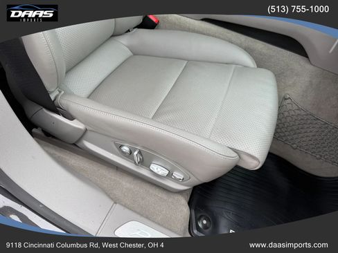Used 2013 Porsche Panamera Platinum Edition RWD image 36