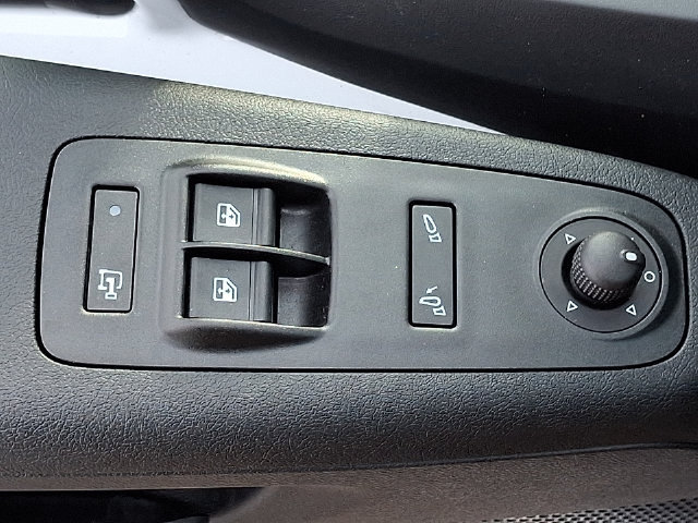 Used 2024 RAM ProMaster 2500 w/ Safety Group FWD image 25