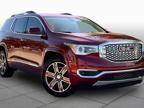 Used 2018 GMC Acadia Denali FWD image 3