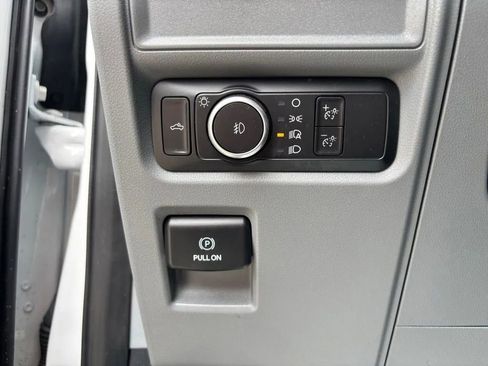 Used 2022 Ford F150 XLT AWD/4WD image 13