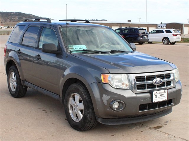 Used 2010 Ford Escape XLT AWD/4WD image 10
