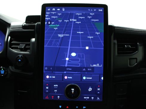 Used 2024 Ford F150 Lightning Flash image 23