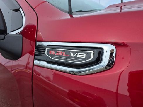 Used 2023 GMC Sierra 1500 SLT image 7