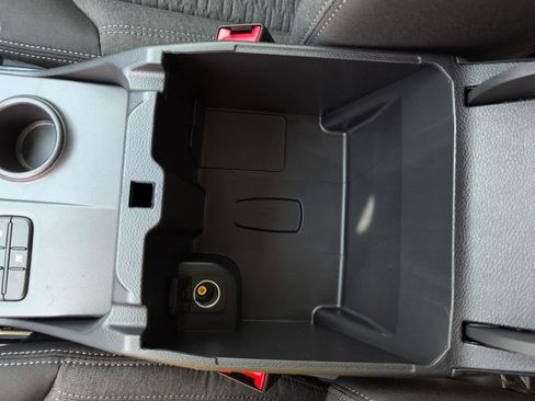 New 2025 Ford Ranger XLT w/ Equipment Group 301A High image 34