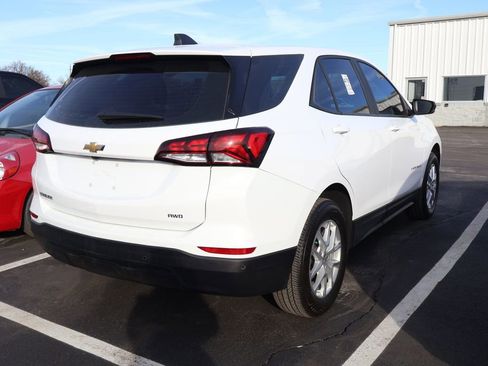 Certified 2024 Chevrolet Equinox LS w/ Driver Confidence II Package image 7