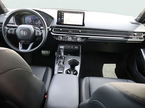 Used 2025 Honda Civic Sport Touring image 16