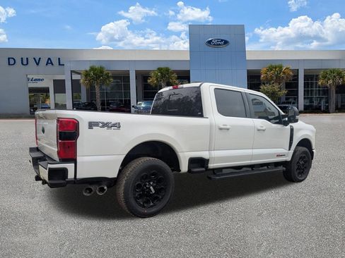 New 2026 Ford F250 Lariat w/ Black Appearance Package AWD/4WD image 4