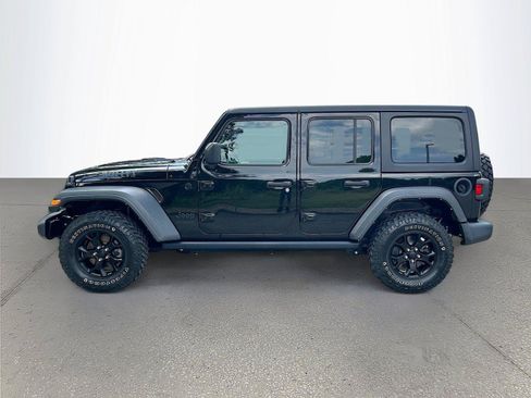 Used 2022 Jeep Wrangler Unlimited Sport AWD/4WD image 7