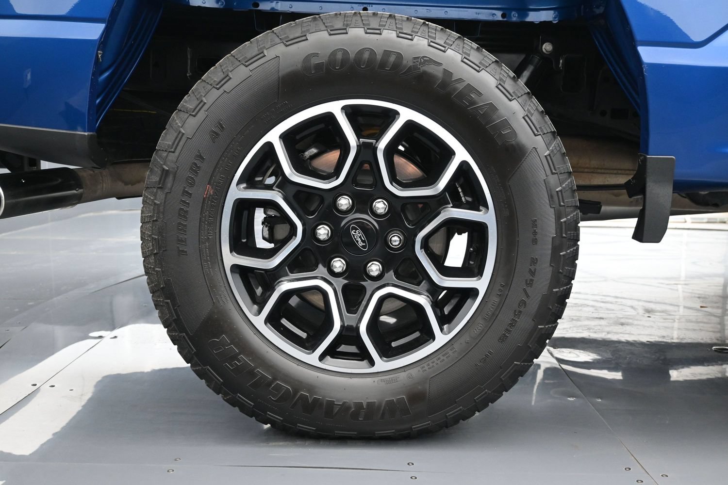 Used 2023 Ford F150 XLT w/ Equipment Group 302A High AWD/4WD image 18