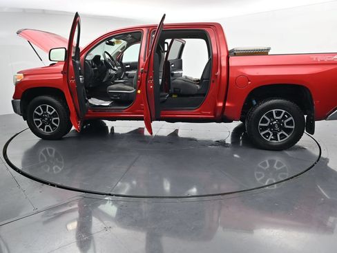 Used 2015 Toyota Tundra SR5 w/ TRD Off Road Package AWD/4WD image 39