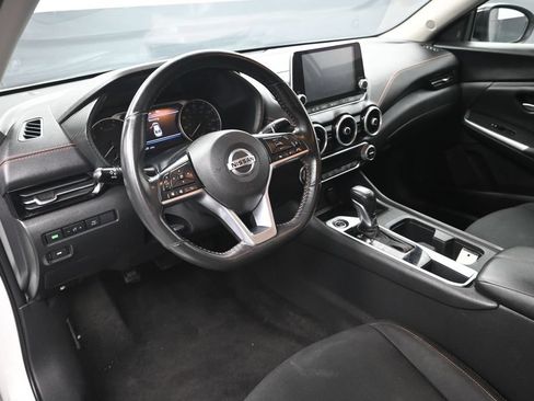 Used 2023 Nissan Sentra SR w/ Midnight Edition Package FWD image 12
