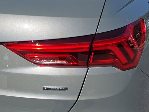 New 2025 Audi Q3 2.0T Premium image 34