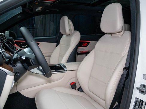 New 2026 Mercedes-Benz GLC 300 4MATIC image 12