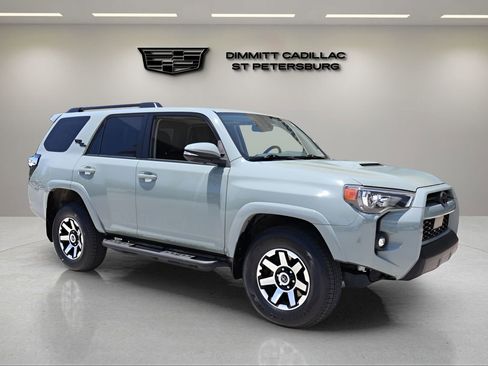 Used 2023 Toyota 4Runner TRD Off-Road Premium w/ Moonroof Package AWD/4WD image 7