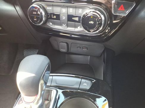 New 2026 Chevrolet Trax RS w/ Driver Confidence Package FWD image 21