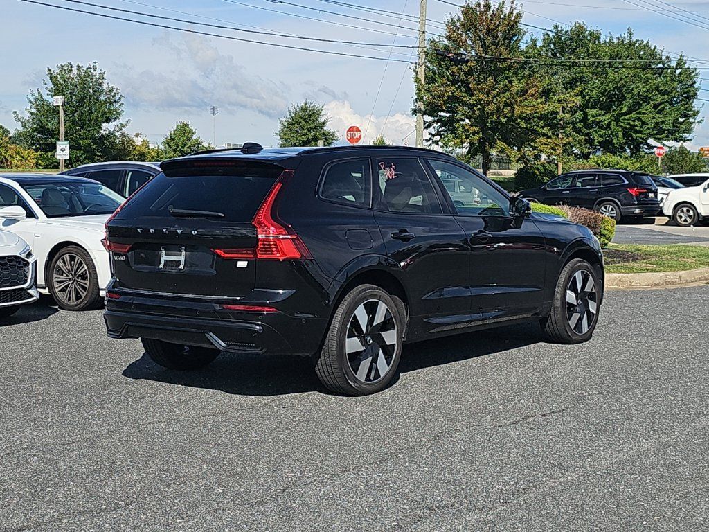 Used 2024 Volvo XC60 T8 Plus w/ Protection Package Premier AWD/4WD image 13