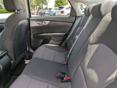 Certified 2024 Kia Forte LXS FWD image 16