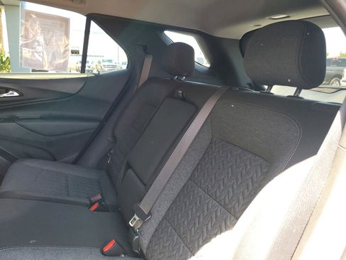 Used 2023 Chevrolet Equinox LT w/ Driver Convenience Package AWD/4WD image 13