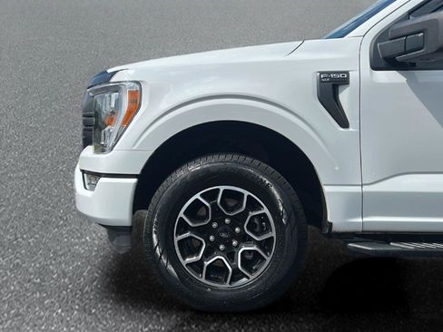 Used 2022 Ford F150 XLT w/ Equipment Group 302A High AWD/4WD image 3