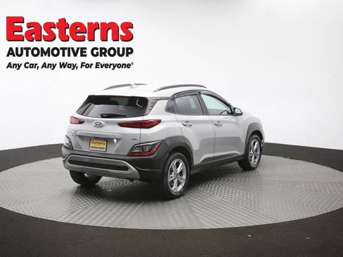 Used 2022 Hyundai Kona SEL AWD/4WD image 39