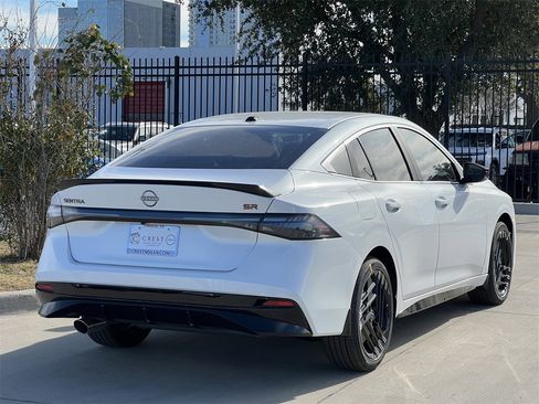 New 2026 Nissan Sentra SR image 4