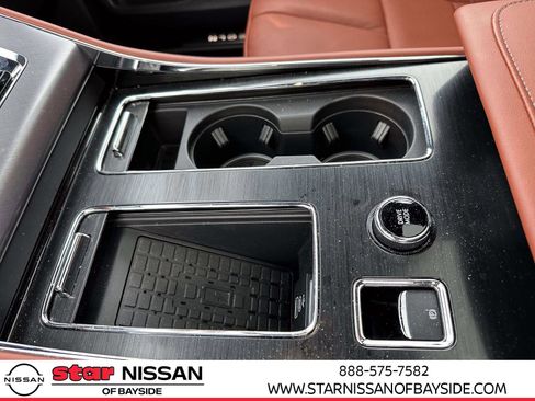 Used 2025 Lincoln Aviator Reserve w/ Jet Appearance Package image 24