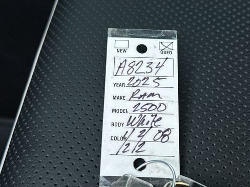 Used 2025 RAM 2500 Limited image 27