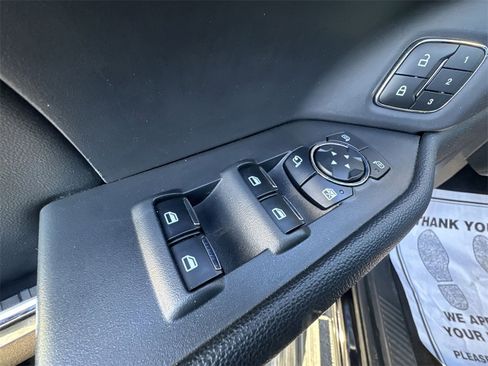 Used 2023 Ford Expedition Max Limited image 13